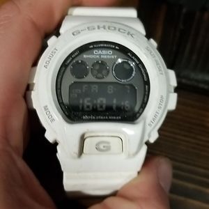 Mens G-Shock watch
